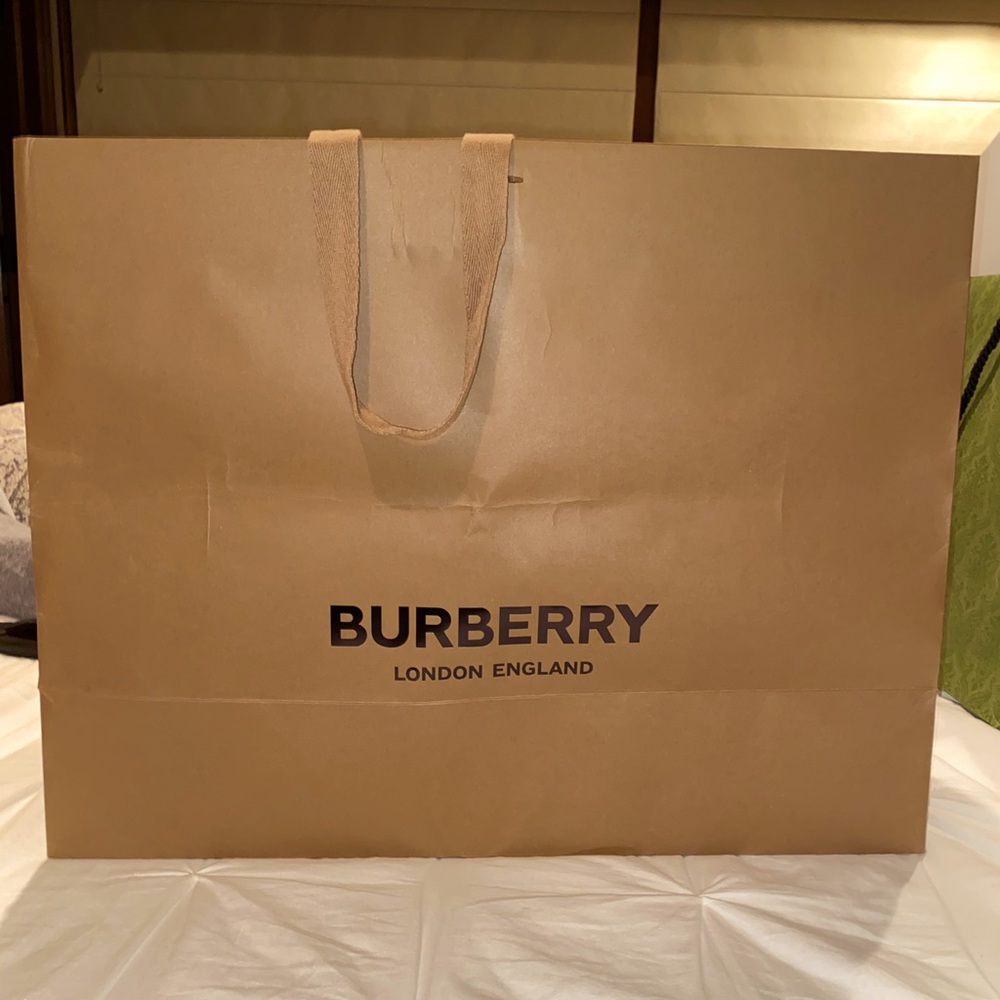Burberry gift bag